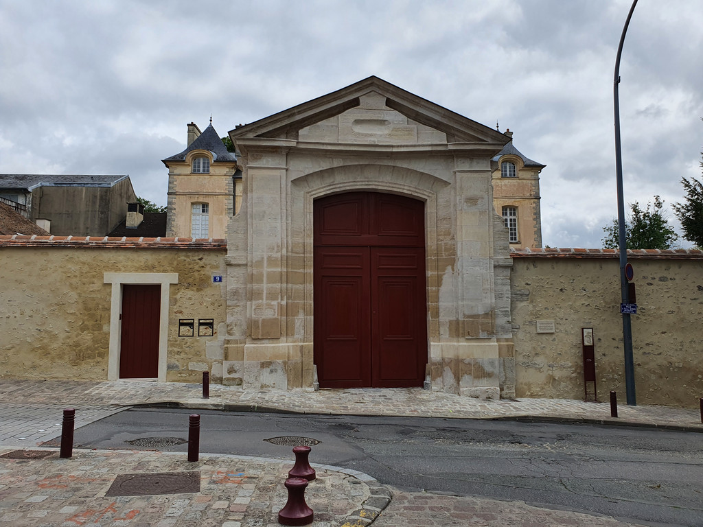 Le portail du Petit Château