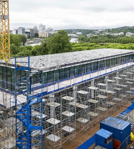Vue du belvédère en construction sur le chantier de Saint-Cloud