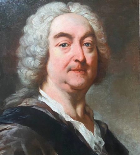 Portrait du peintre en perruque, vêtu d'un manteau sombre