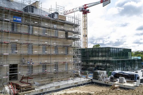 Le pavillon des Officiers en construction, chantier de Saint-Cloud