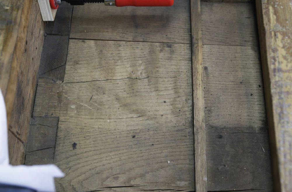 Fond des tiroirs en restauration