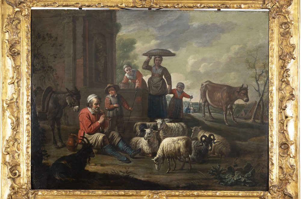 Vieil homme jouant du fifre devant une fontaine, près d’un jeune berger et son troupeau, fontaine au centre et animaux autour, cadre doré